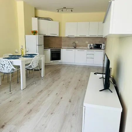 Apartamento Seaside View In Varna