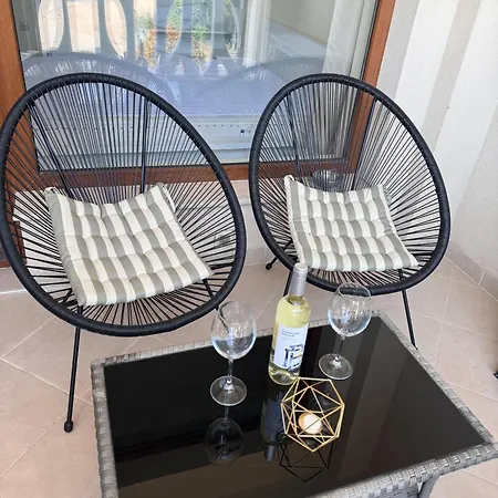 Apartman Seaside View In